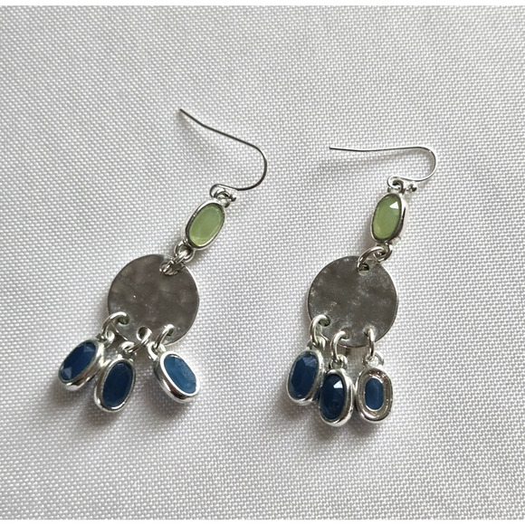 Dangle Drop Earrings Green Blue Acrylic Stones Silvertone Hammered Metal Boho 2" - Picture 5 of 9